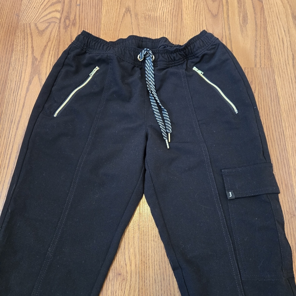 Jaanuu Black Scrub Pants Joggers Gold Zip Pockets Esthetician Nurse Scrubs XS - Picture 12 of 12